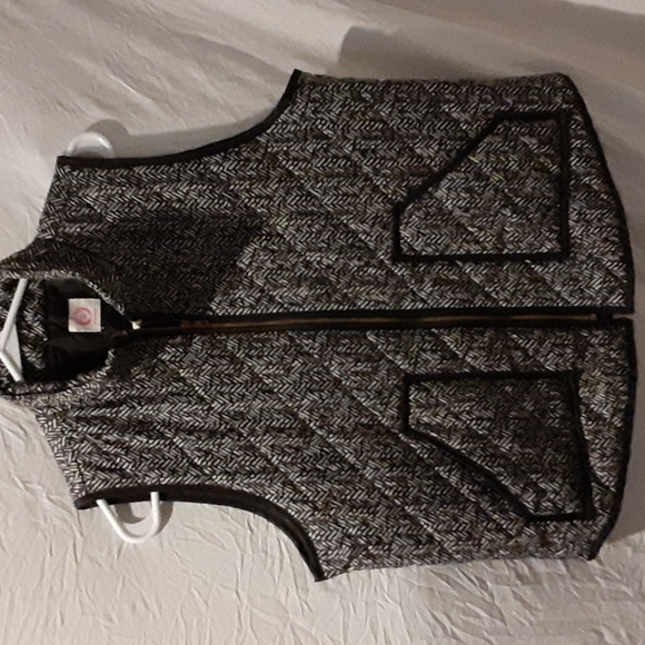 Wanna B quilted vest